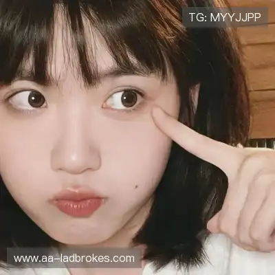 韦心诚